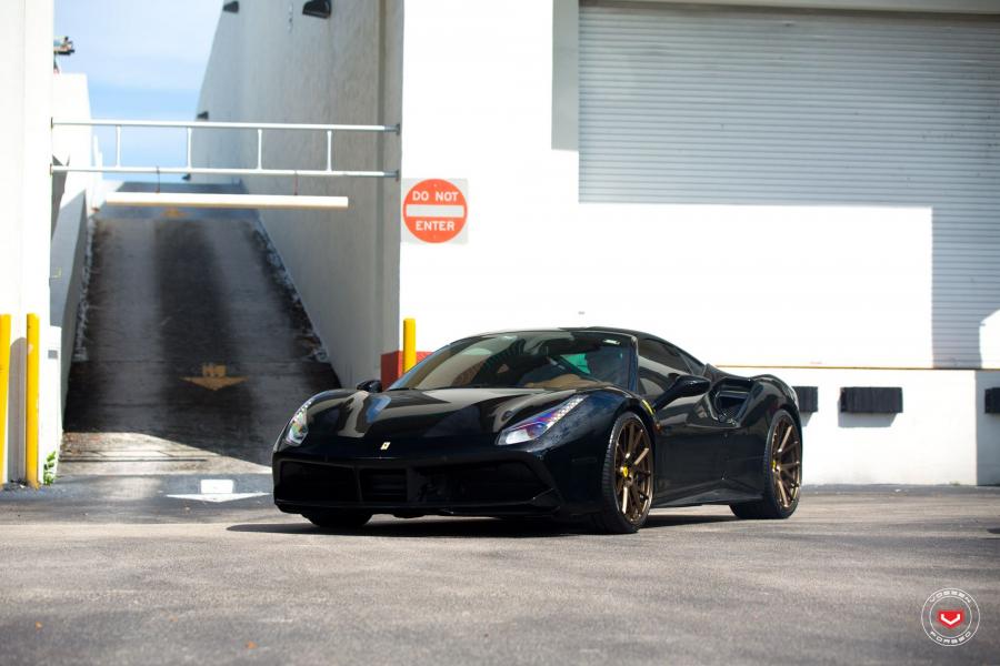  Ferrari 488 GTB on Vossen Wheels (VPS-306) 2017 года  (фото 13 из 23)